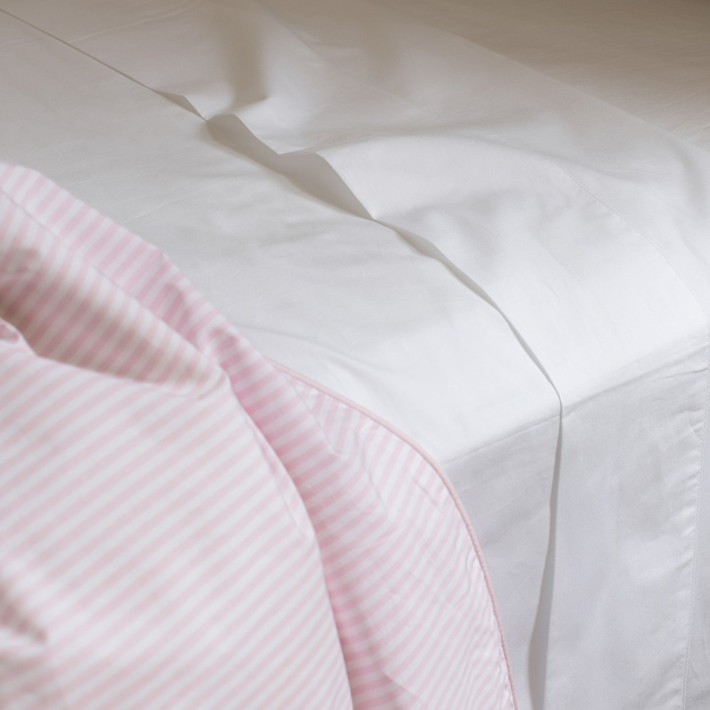 close up of flat sheet